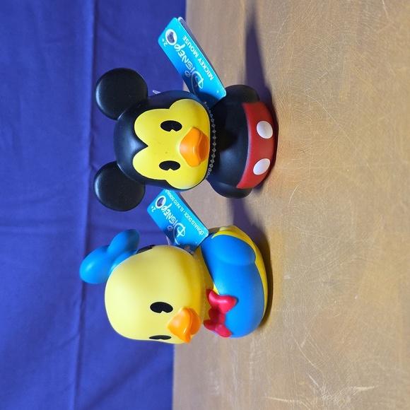 Donald Duck and Mickey Mouse Rubber Ducks - Picture 1 of 5